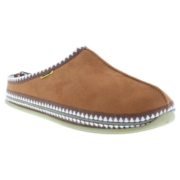 DEER STAGS • Men’s Wide Wherever Indoor Outdoor Chestnut Slippers - Picture 1 of 10